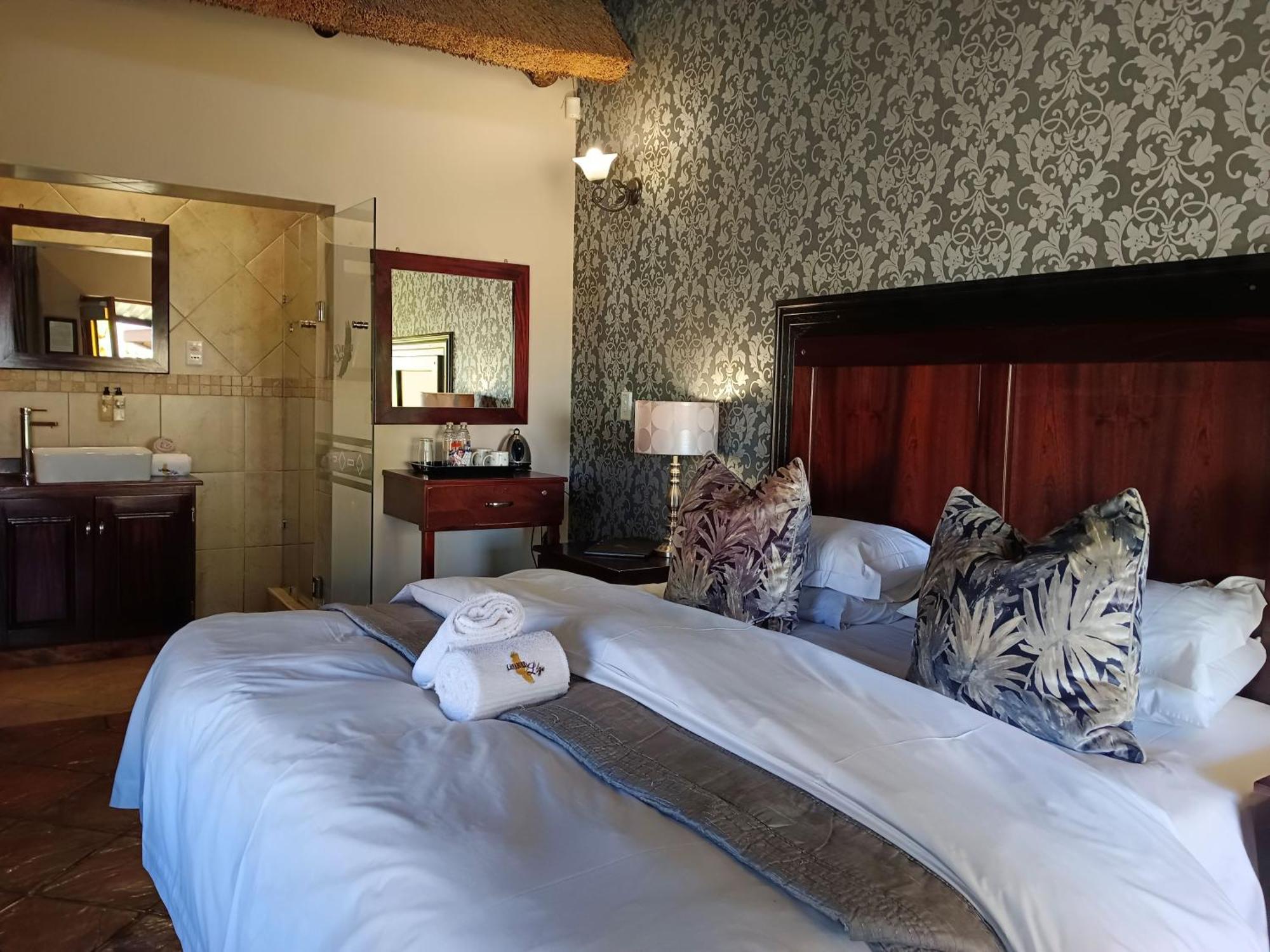 Kassaboera Lodge Хартбееспоорт Екстериор снимка