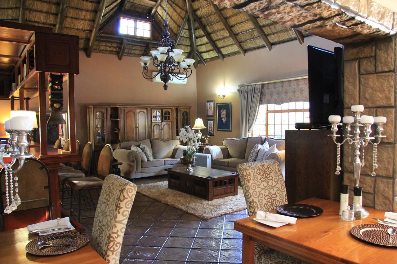 Kassaboera Lodge Хартбееспоорт Екстериор снимка